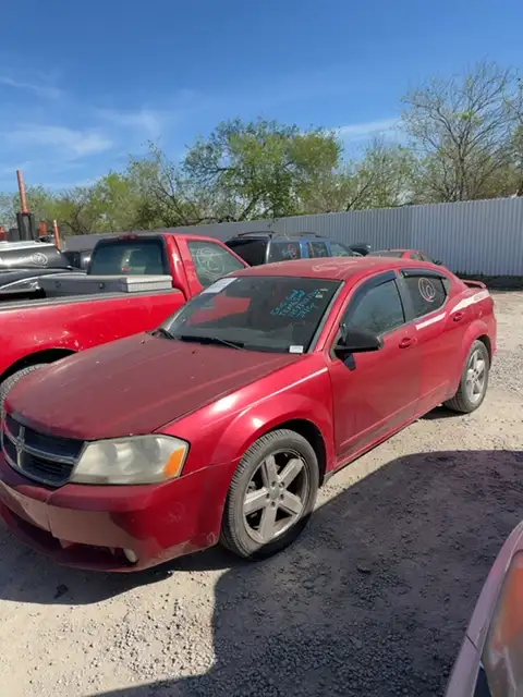 Photo of 2013 Dodge Avenger