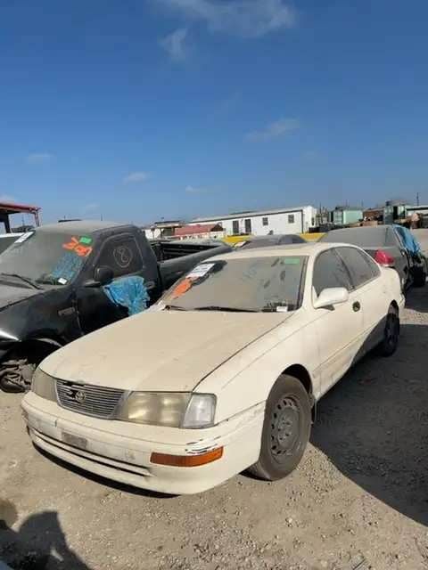 Photo of 1996 Toyota Avalon