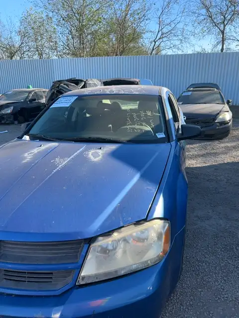 Photo of 2008 Dodge Avenger
