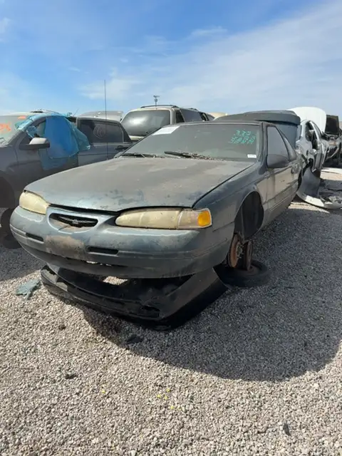 Photo of 1996 Ford Thunderbird
