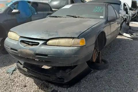 Photo of 1996 Ford Thunderbird
