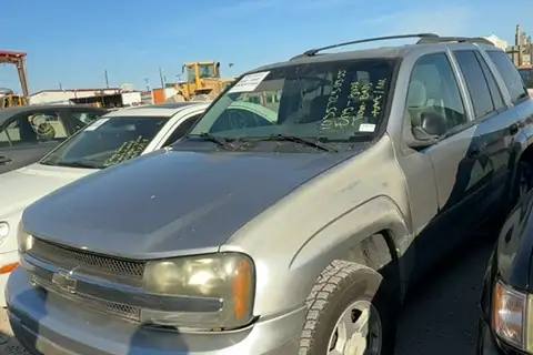 Photo of 2005 Chevrolet Trailblazer