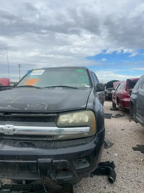 Photo of 2003 Chevrolet Trailblazer