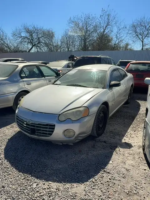 Photo of 2005 Chrysler Sebring