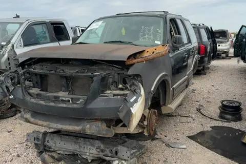 Photo of 2003 Ford Expedition