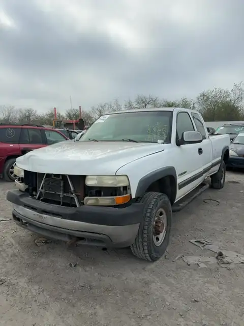 Photo of 2001 Chevrolet Silverado