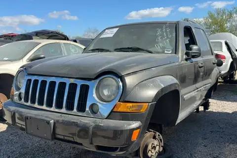 Photo of 2005 Jeep Liberty