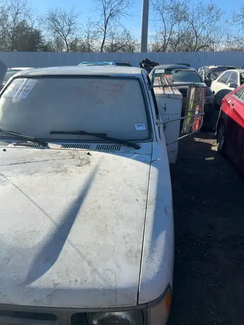 Photo of 1993 Toyota Pickup