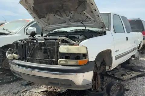 Photo of 2000 Chevrolet Silverado 2500