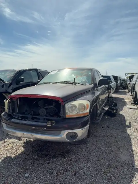 Photo of 2006 Dodge Ram Pickup