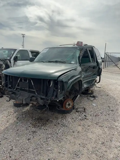 Photo of 2002 Chevrolet Tahoe
