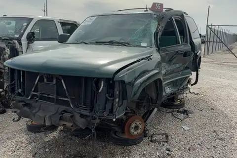 Photo of 2002 Chevrolet Tahoe