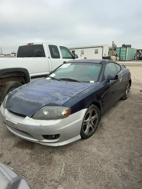Photo of 2005 Hyundai Tiburon