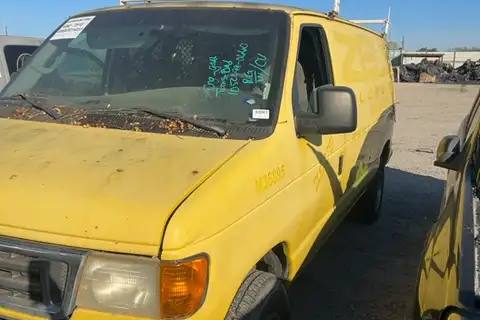 Photo of 2006 Ford Econoline