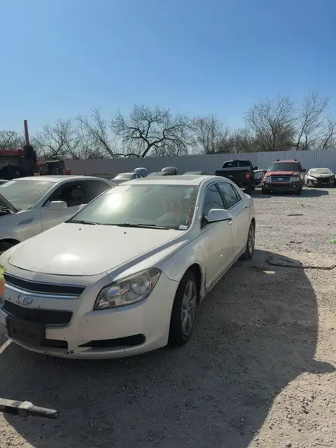 Photo of 2010 Chevrolet Malibu