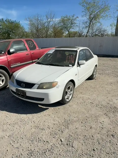 Photo of 2003 Mazda Protege