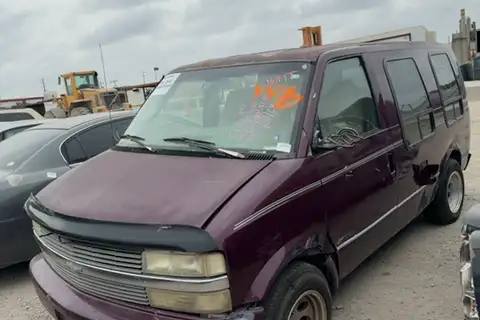 Photo of 1997 Chevrolet Astro