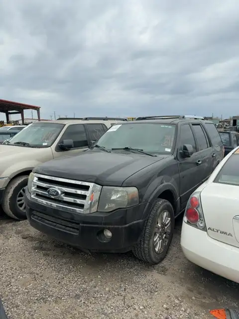 Photo of 2012 Ford Expedition