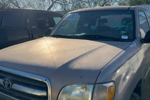 Photo of 2000 Toyota Tundra
