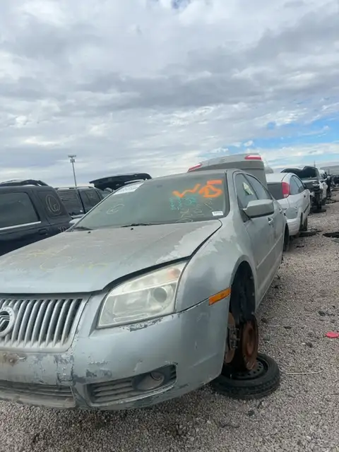 Photo of 2007 Mercury Milan