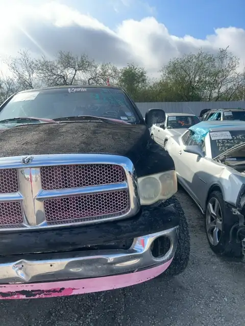 Photo of 2004 Dodge Ram Pickup