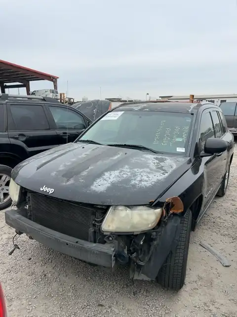 Photo of 2012 Jeep Compass