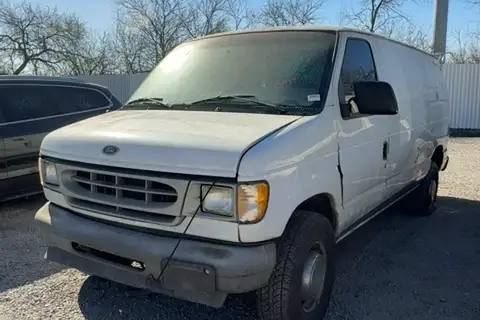 Photo of 2002 Ford Econoline