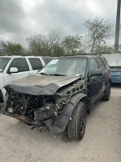 Photo of 2011 Ford Escape