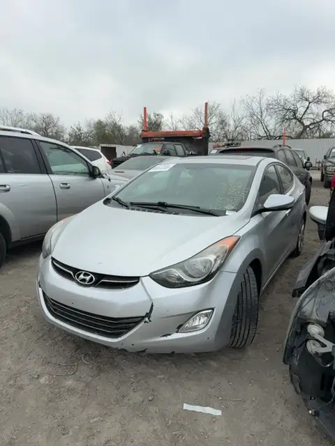 Photo of 2012 Hyundai Elantra
