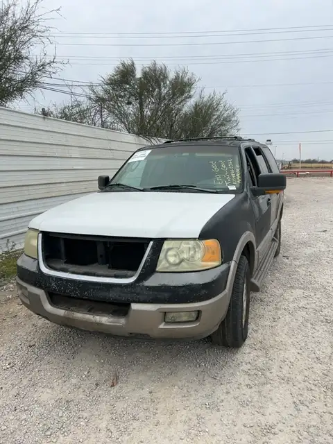 Photo of 2003 Ford Expedition