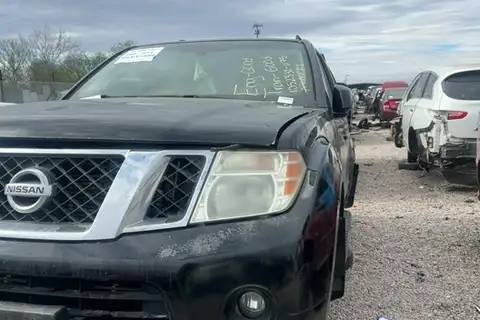 Photo of 2011 Nissan Pathfinder