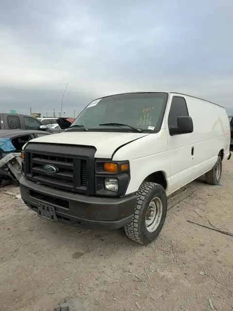 Photo of 2011 Ford Econoline
