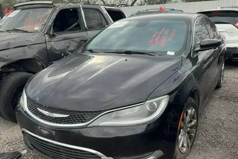 Photo of 2015 Chrysler 200
