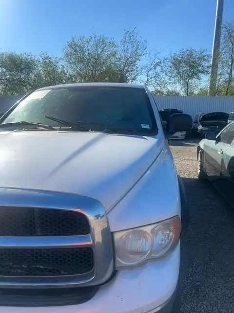 Photo of 2004 Dodge Ram Pickup