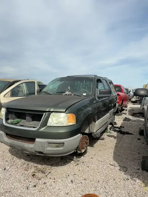 Photo of 2003 Ford Expedition