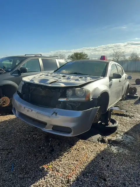 Photo of 2014 Dodge Avenger
