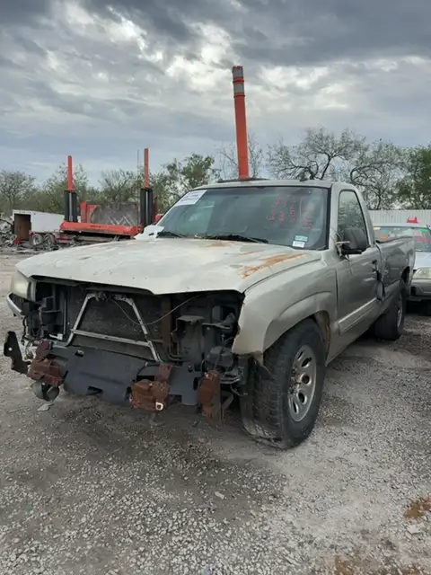 Photo of 2006 Chevrolet Silverado