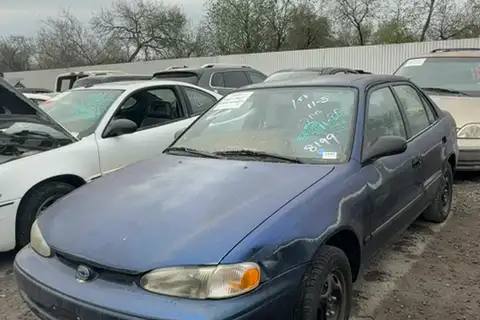 Photo of 1998 Chevrolet Prizm