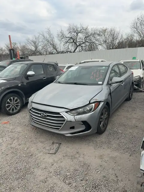 Photo of 2017 Hyundai Elantra