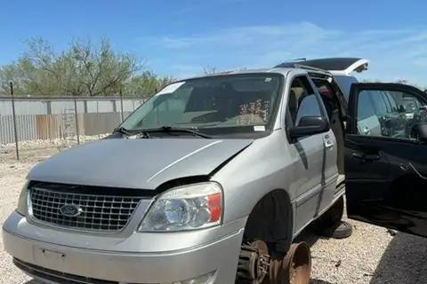 Photo of 2006 Ford Freestar