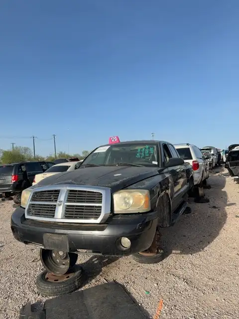 Photo of 2006 Dodge Dakota