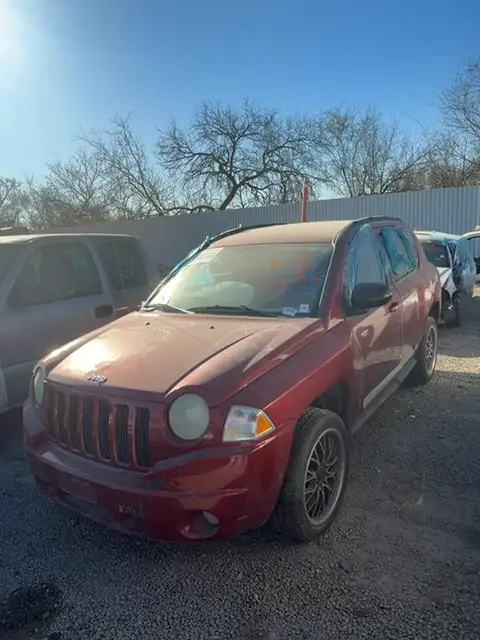 Photo of 2010 Jeep Compass