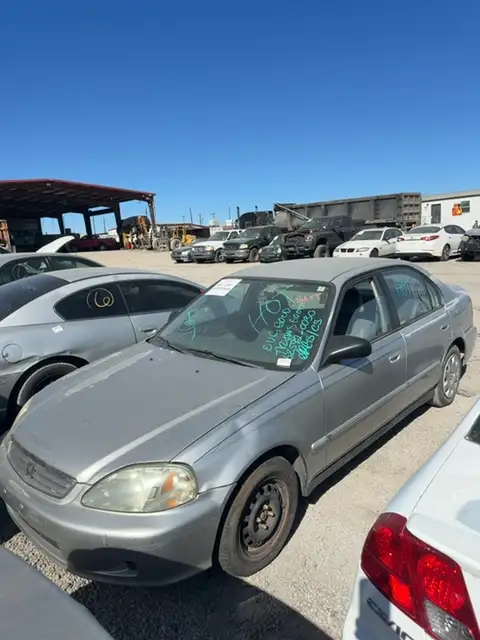 Photo of 2000 Honda Civic