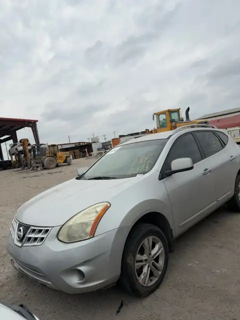 Photo of 2012 Nissan Rogue