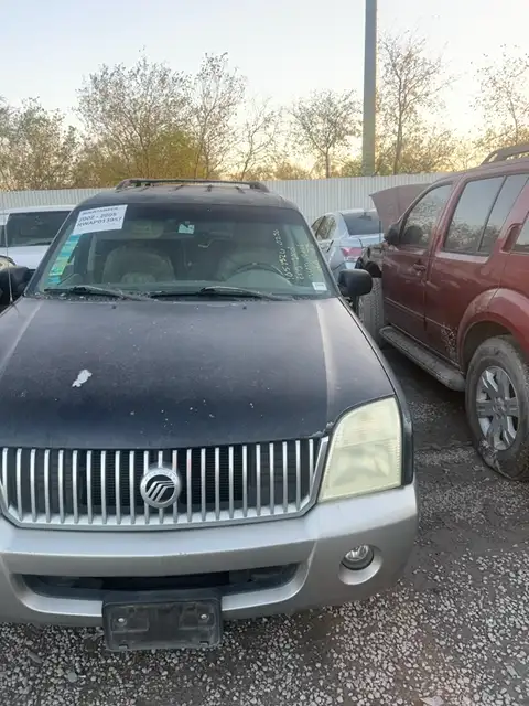 Photo of 2002 Mercury Mountaineer