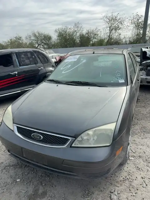 Photo of 2005 Ford Focus