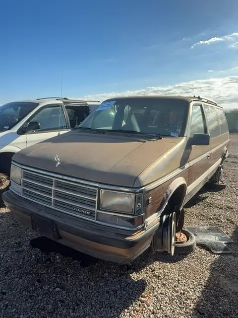 Photo of 1990 Dodge Grand Caravan