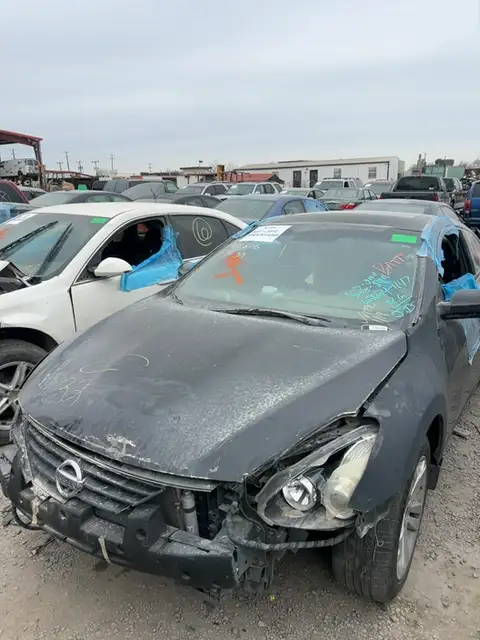 Photo of 2011 Nissan Altima