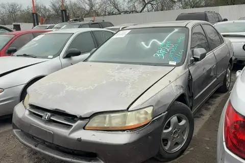 Photo of 2000 Honda Accord