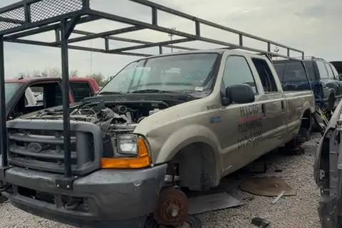 Photo of 2001 Ford F-350